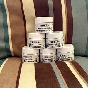*YEAR END HOLIDAY SALE* 
(6 Count)Kiehl's Ultra Facial Cream - Cream